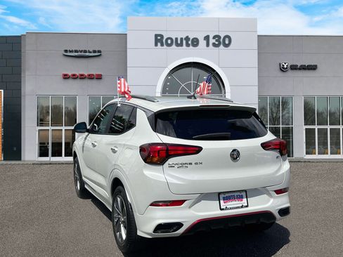 Used 2022 Buick Encore GX Select w/ Sport Touring Package AWD/4WD image 3