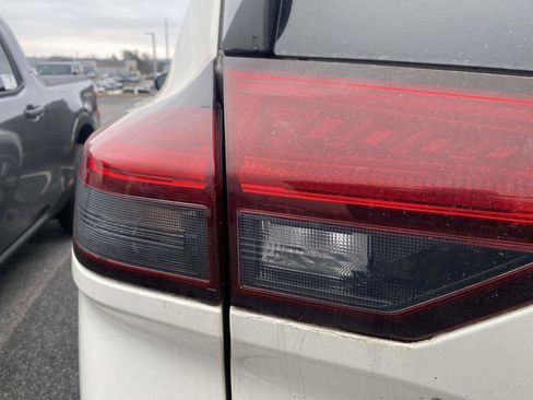 Used 2022 Nissan Rogue SL image 10