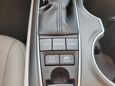 Certified 2024 Toyota Camry XLE image 27