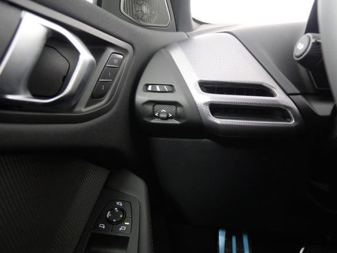 Used 2025 BMW M235i xDrive M235i xDrive w/ Premium Package image 22