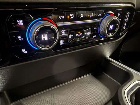 Certified 2023 Chevrolet Silverado 1500 LTZ w/ Technology Package image 39