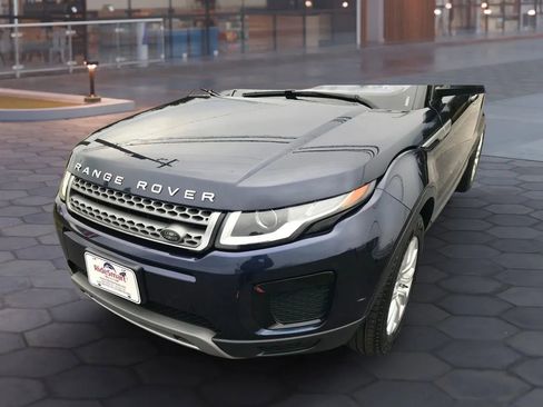 Used 2018 Land Rover Range Rover Evoque image 58