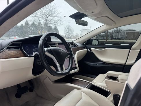 Used 2017 Tesla Model S 100D image 20