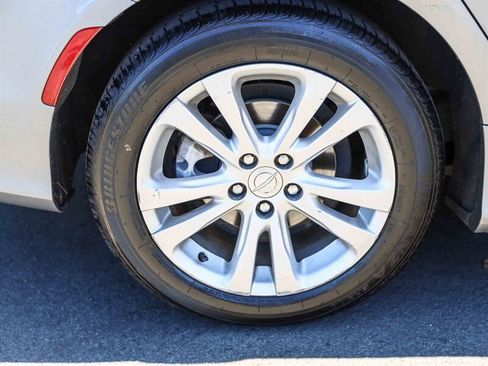 Used 2015 Chrysler 200 Limited w/ Convenience Group FWD image 13