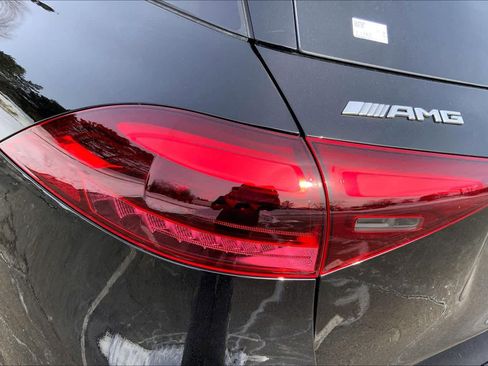 Certified 2025 Mercedes-Benz GLE 53 AMG 4MATIC image 28