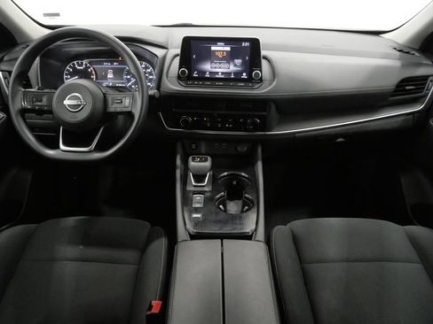 Used 2024 Nissan Rogue S FWD image 10