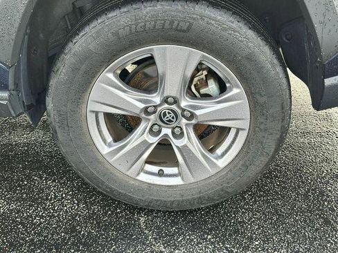 Certified 2023 Toyota RAV4 XLE w/ Convenience Package AWD/4WD image 7