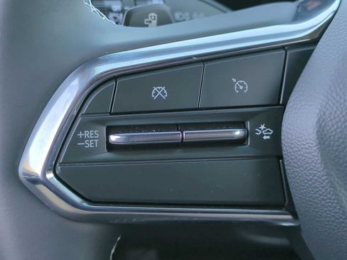 New 2026 Chevrolet Equinox EV LT AWD/4WD image 15