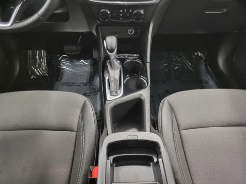 Used 2025 Buick Encore GX Preferred image 18