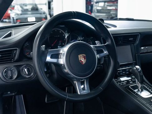 Used 2014 Porsche 911 Turbo S image 9