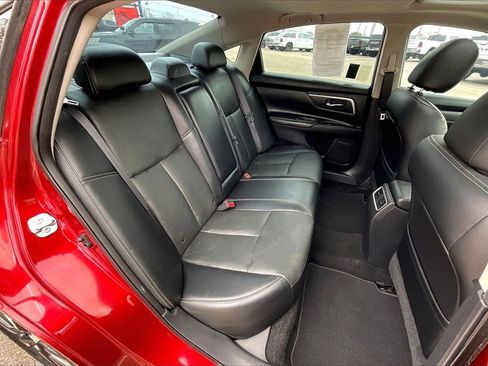Used 2016 Nissan Altima 2.5 SL w/ Moonroof Package image 27
