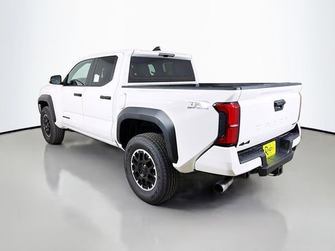 New 2026 Toyota Tacoma TRD Off-Road AWD/4WD image 7