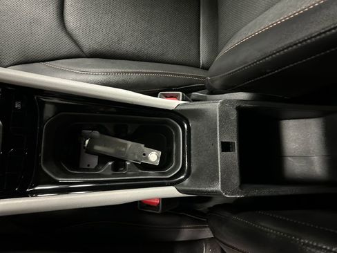 Used 2024 Jeep Compass Limited w/ Elite Group image 21