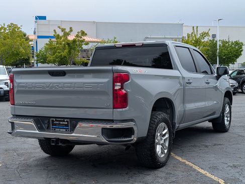 Used 2024 Chevrolet Silverado 1500 LT AWD/4WD image 5