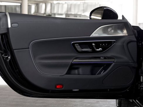Used 2025 Mercedes-Benz AMG GT 55 image 8