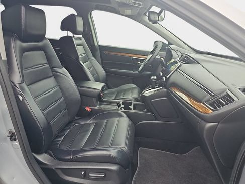Used 2018 Honda CR-V Touring image 12
