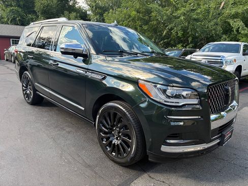 Used 2022 Lincoln Navigator Black Label AWD/4WD image 4