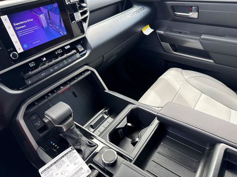 Used 2026 Toyota Tundra SR5 AWD/4WD image 24
