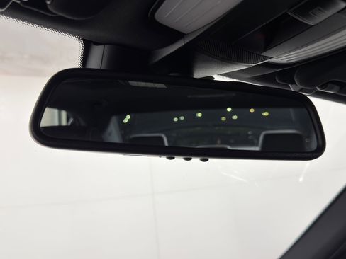 Used 2015 Mercedes-Benz E 350 Sedan image 16