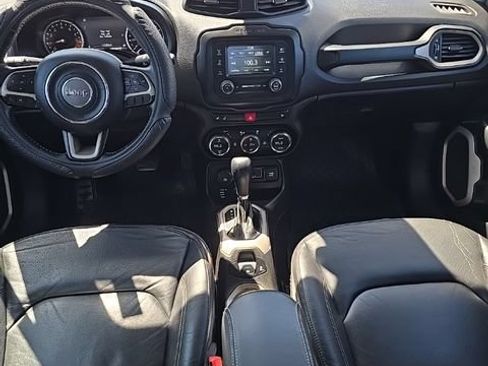Used 2017 Jeep Renegade Limited AWD/4WD image 21