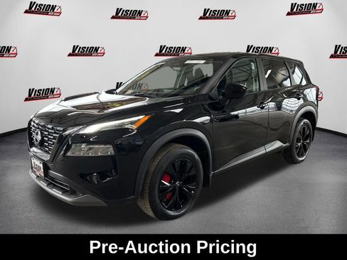 Used 2023 Nissan Rogue SV AWD/4WD image 1