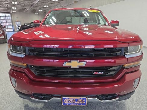 Used 2018 Chevrolet Silverado 1500 LT w/ All Star Edition image 2