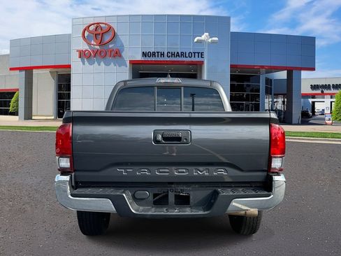 Used 2023 Toyota Tacoma SR5 w/ SR5 Appearance Package RWD image 7