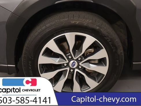 Used 2024 Subaru Outback Limited AWD/4WD image 9