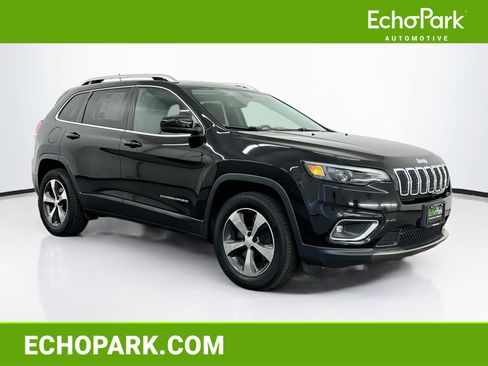 Used 2019 Jeep Cherokee Limited AWD/4WD image 1