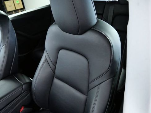Used 2023 Tesla Model Y Long Range AWD/4WD image 18