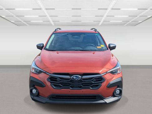 Used 2025 Subaru Crosstrek 2.0i Premium image 8