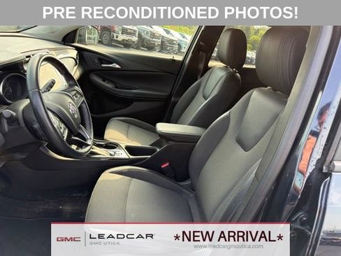Used 2021 Buick Encore GX Select w/ LPO, Active Lifestyle Package AWD/4WD image 21