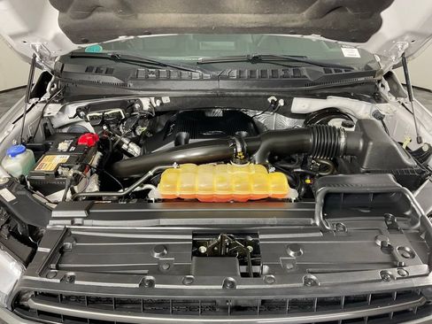 Used 2019 Ford F150 XLT w/ Equipment Group 302A Luxury RWD image 9