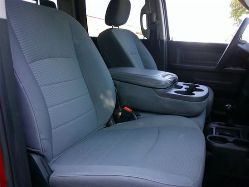 Used 2018 RAM 2500 Tradesman w/ Chrome Appearance Group AWD/4WD image 21