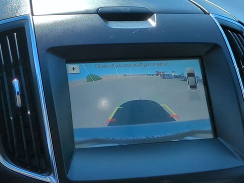 Used 2018 Ford Edge Titanium w/ Technology Package AWD/4WD image 23