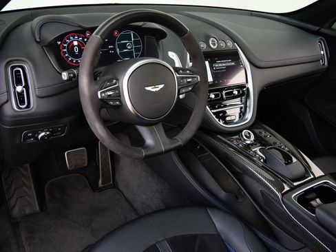 Used 2023 Aston Martin DBX 707 image 19
