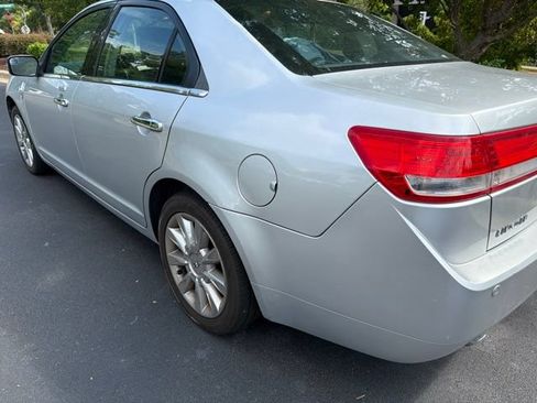 Used 2011 Lincoln MKZ w/ Interior Aluminum Trim Pkg FWD image 4