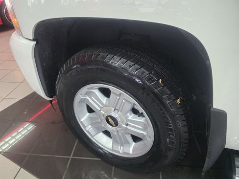 Used 2010 Chevrolet Silverado 1500 LT w/ Power Pack Plus image 28