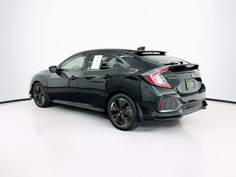 Used 2018 Honda Civic EX image 5