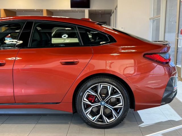 Used 2024 BMW i4 eDrive40 w/ M Sport Package RWD image 9
