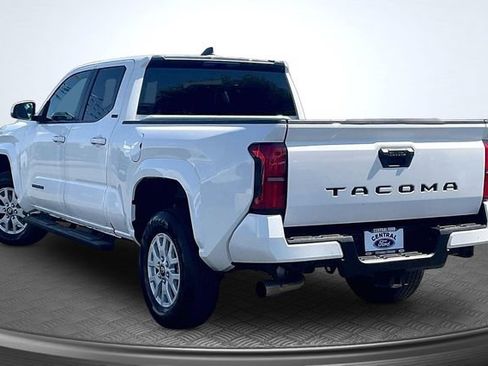 Used 2025 Toyota Tacoma SR5 RWD image 2