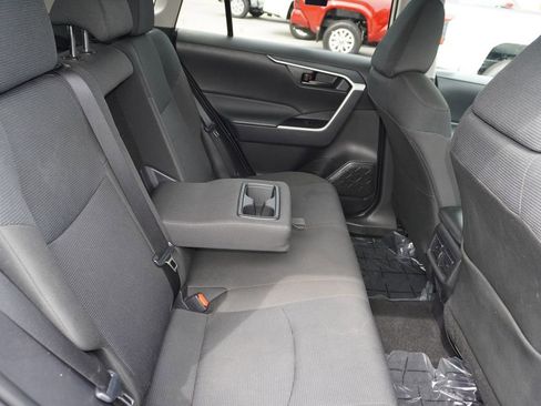 Certified 2025 Toyota RAV4 LE image 10