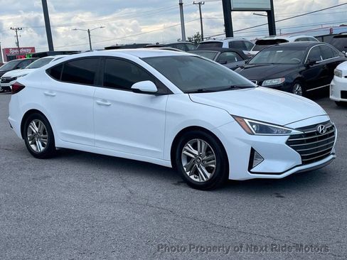 Used 2019 Hyundai Elantra SEL FWD image 4