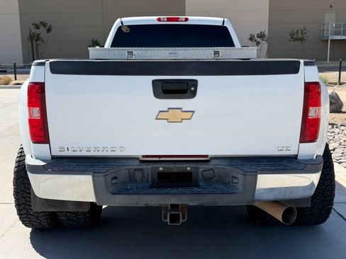 Used 2008 Chevrolet Silverado 3500 LTZ w/ EZ-Lift Tailgate Package AWD/4WD image 5