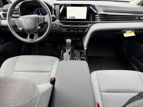 New 2026 Toyota Camry LE image 8