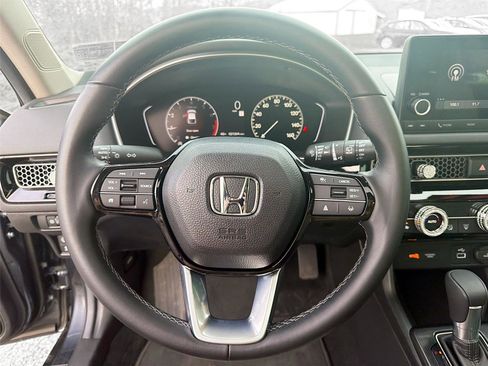 Used 2024 Honda Civic EX-L image 12