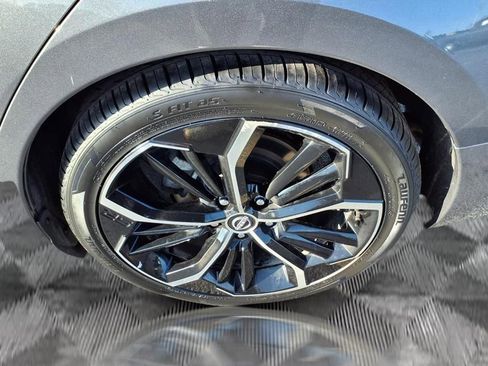 Used 2024 Nissan Altima 2.5 SR image 18