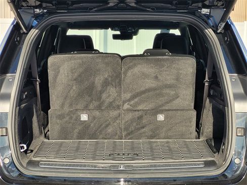 Used 2021 Jeep Grand Cherokee L Summit w/ Advanced Protech Group IV image 9