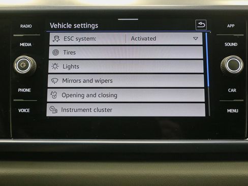 Used 2023 Volkswagen Taos SE image 32