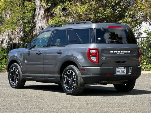 Certified 2023 Ford Bronco Sport Outer Banks AWD/4WD image 5